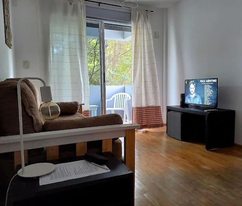 Apartment Departamento A Pasos Del Centro, Barrio Norte, 4 Personas