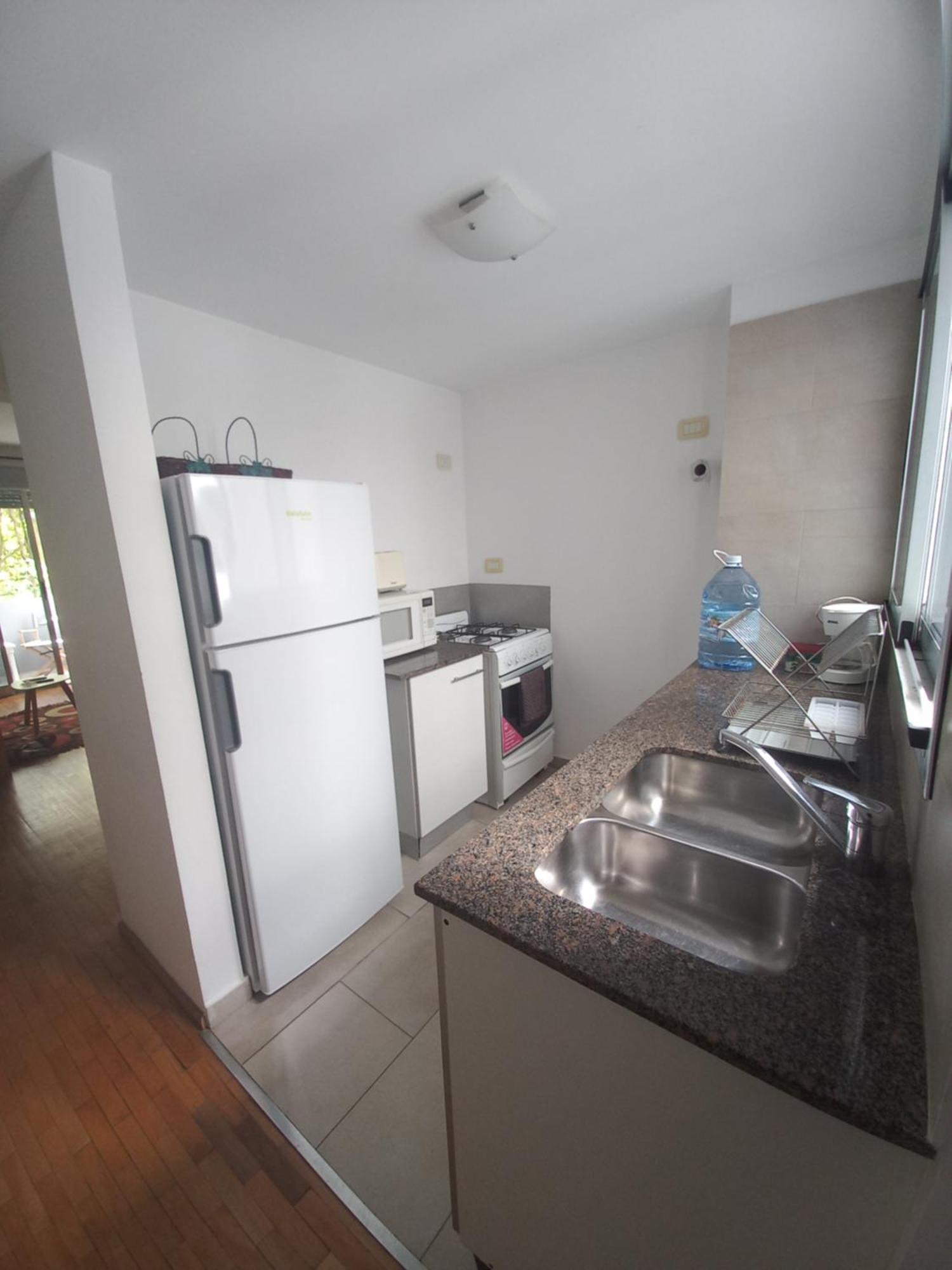 Departamento A Pasos Del Centro, Barrio Norte, 4 Personas